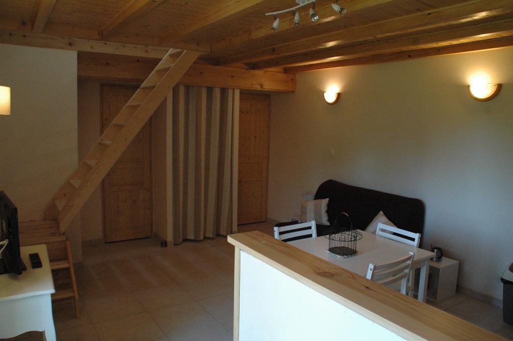 Le Cocon De Curson Chambre D'Hotes Chanos-Curson エクステリア 写真
